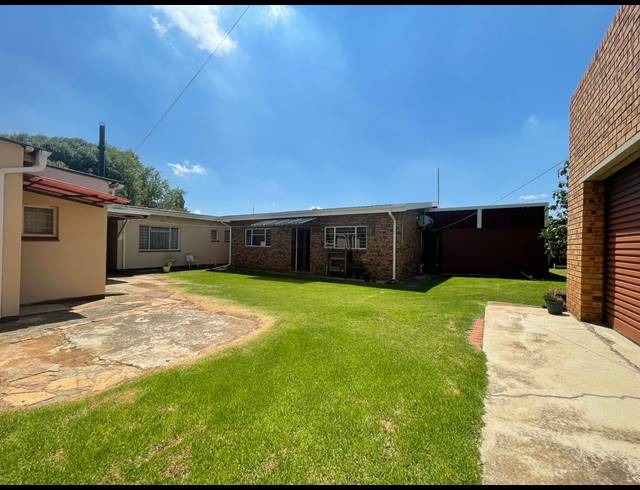 3 BEDROOM HOUSE FOR SALE IN CASSELDALE